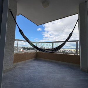 Apto Mobiliado com 111m², 3 dormitórios, 2 vagas, no bairro Cristo Redentor em Caxias do Sul para Alugar