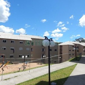 Apartamento com 52m², 2 dormitórios, 1 vaga, no bairro Desvio Rizzo em Caxias do Sul para Comprar