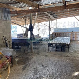 Terreno com 804m², no bairro São Leopoldo em Caxias do Sul para Comprar