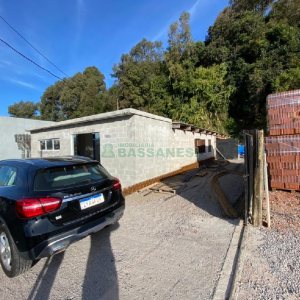 Terreno com 804m², no bairro São Leopoldo em Caxias do Sul para Comprar