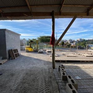 Terreno com 804m², no bairro São Leopoldo em Caxias do Sul para Comprar