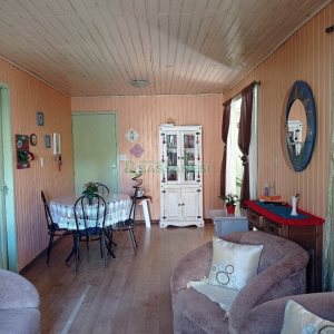 Casa com 112m², 2 dormitórios, 1 vaga, no bairro Santa Corona em Caxias do Sul para Comprar