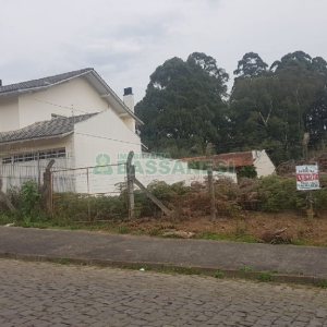 Terreno com 414m², no bairro Sanvitto em Caxias do Sul para Comprar