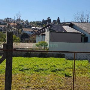 Terreno com 1620m², no bairro Sanvitto em Caxias do Sul para Comprar