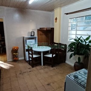 Casa com 120m², 10 dormitórios, 3 vagas, no bairro Marechal Floriano em Caxias do Sul para Comprar