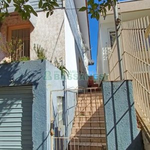 Casa com 120m², 10 dormitórios, 3 vagas, no bairro Marechal Floriano em Caxias do Sul para Comprar