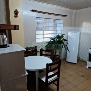 Casa com 120m², 10 dormitórios, 3 vagas, no bairro Marechal Floriano em Caxias do Sul para Comprar