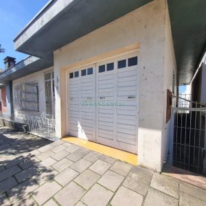 Casa com 224m², 3 dormitórios, 1 vaga, no bairro Lourdes em Caxias do Sul para Alugar ou Comprar