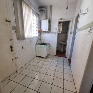 Casa com 224m², 3 dormitórios, 1 vaga, no bairro Lourdes em Caxias do Sul para Alugar ou Comprar
