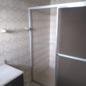 Casa Comercial com 250m², 4 dormitórios, 4 vagas, no bairro Lourdes em Caxias do Sul para Alugar ou Comprar