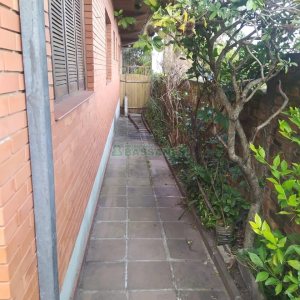 Casa Comercial com 250m², 4 dormitórios, 4 vagas, no bairro Lourdes em Caxias do Sul para Alugar ou Comprar