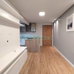Apto Mobiliado com 48m², 2 dormitórios, 1 vaga, no bairro Bela Vista em Caxias do Sul para Comprar