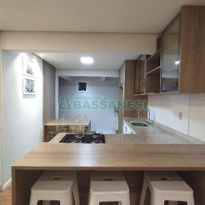 Apto Mobiliado com 48m², 2 dormitórios, 1 vaga, no bairro Bela Vista em Caxias do Sul para Comprar