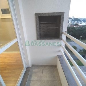 Apto Mobiliado com 48m², 2 dormitórios, 1 vaga, no bairro Bela Vista em Caxias do Sul para Comprar
