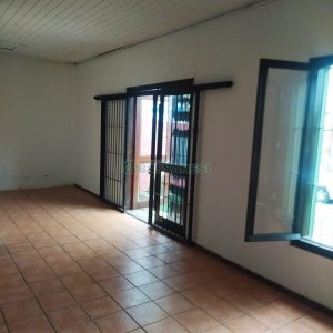 Loja com 165m², no bairro Pio X em Caxias do Sul para Comprar