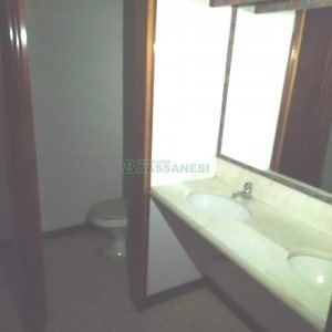 Loja com 165m², no bairro Pio X em Caxias do Sul para Comprar