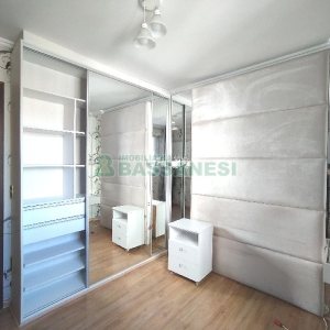 Apartamento com 62m², 2 dormitórios, 1 vaga, no bairro Centro em Caxias do Sul para Comprar