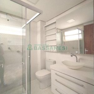 Apartamento com 62m², 2 dormitórios, 1 vaga, no bairro Centro em Caxias do Sul para Comprar