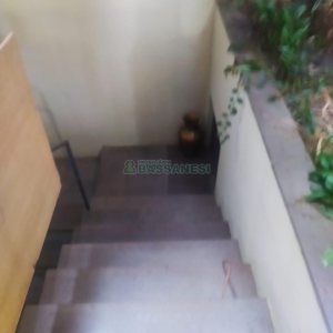 Casa Comercial com 530m², 5 dormitórios, 2 vagas, no bairro Cinqüentenário em Caxias do Sul para Alugar