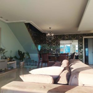 Apto/Cobertura com 320m², 4 dormitórios, 2 vagas, no bairro Santa Catarina em Caxias do Sul para Comprar