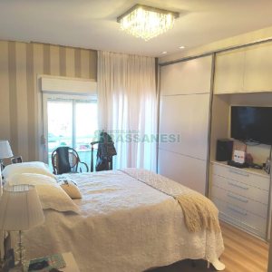 Apto/Cobertura com 320m², 4 dormitórios, 2 vagas, no bairro Santa Catarina em Caxias do Sul para Comprar