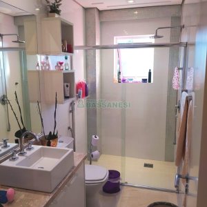 Apto/Cobertura com 320m², 4 dormitórios, 2 vagas, no bairro Santa Catarina em Caxias do Sul para Comprar