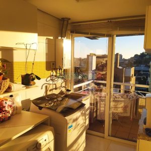 Apto/Cobertura com 320m², 4 dormitórios, 2 vagas, no bairro Santa Catarina em Caxias do Sul para Comprar