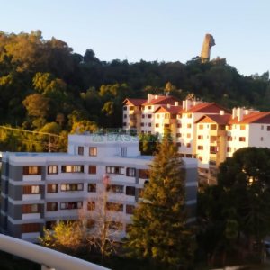 Apto/Cobertura com 320m², 4 dormitórios, 2 vagas, no bairro Santa Catarina em Caxias do Sul para Comprar