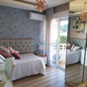 Apto/Cobertura com 320m², 4 dormitórios, 2 vagas, no bairro Santa Catarina em Caxias do Sul para Comprar