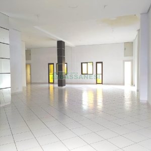 Loja com 160m², no bairro Centro em Caxias do Sul para Alugar