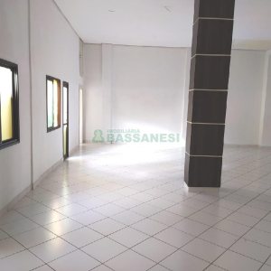 Loja com 160m², no bairro Centro em Caxias do Sul para Alugar