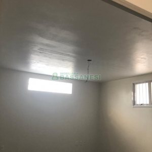 Sala com 100m², no bairro Lourdes em Caxias do Sul para Alugar