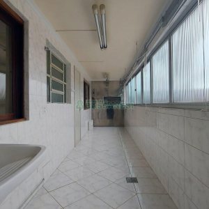 Apartamento, 3 dormitórios, 2 vagas, no bairro São José em Caxias do Sul para Alugar