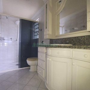 Apartamento, 3 dormitórios, 2 vagas, no bairro São José em Caxias do Sul para Alugar