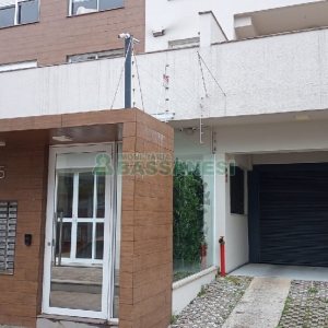 Apartamento com 75m², 2 dormitórios, 1 vaga, no bairro Charqueadas em Caxias do Sul para Comprar