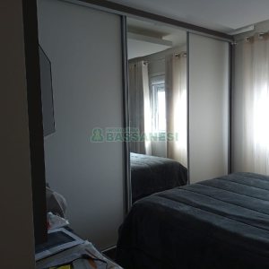 Apartamento com 75m², 2 dormitórios, 1 vaga, no bairro Charqueadas em Caxias do Sul para Comprar