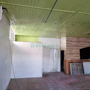 Loja com 110m², no bairro Sagrada Família em Caxias do Sul para Alugar