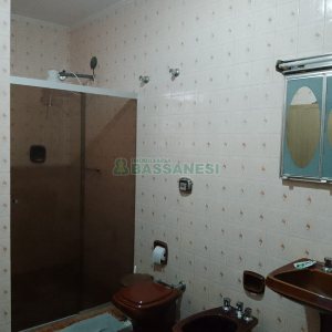 Predio com 1199m², no bairro Bela Vista em Caxias do Sul para Comprar