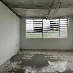 Pavilhão com 1000m², no bairro São Leopoldo em Caxias do Sul para Alugar