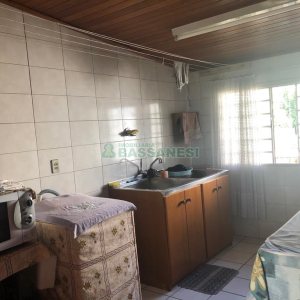 Casa com 246m², 4 dormitórios, 2 vagas, no bairro São José em Caxias do Sul para Comprar