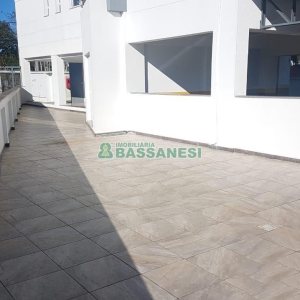 Apartamento com 82m², 2 dormitórios, 2 vagas, no bairro Desvio Rizzo em Caxias do Sul para Comprar