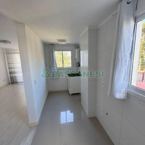 Apartamento com 82m², 2 dormitórios, 2 vagas, no bairro Desvio Rizzo em Caxias do Sul para Comprar