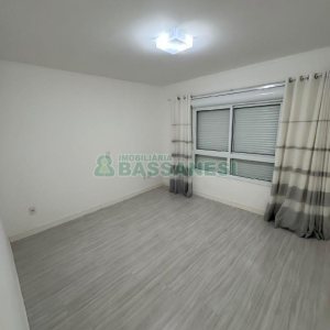 Apartamento com 82m², 2 dormitórios, 2 vagas, no bairro Desvio Rizzo em Caxias do Sul para Comprar