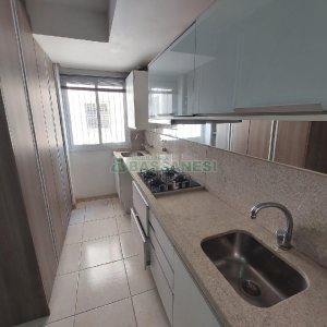Apartamento com 60m², 2 dormitórios, 1 vaga, no bairro Desvio Rizzo em Caxias do Sul para Comprar