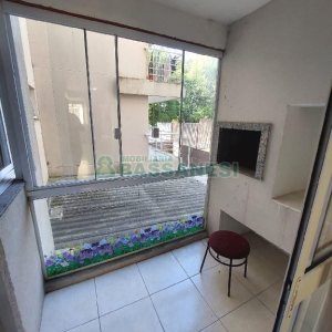 Apartamento com 60m², 2 dormitórios, 1 vaga, no bairro Desvio Rizzo em Caxias do Sul para Comprar