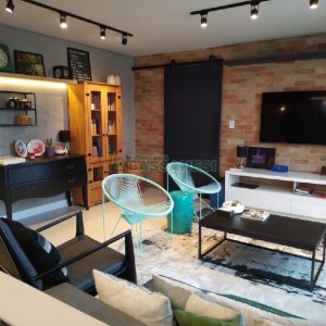 Apartamento com 47m², 1 dormitório, 2 vagas, no bairro Centro em Caxias do Sul para Alugar
