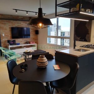 Apartamento com 47m², 1 dormitório, 2 vagas, no bairro Centro em Caxias do Sul para Alugar