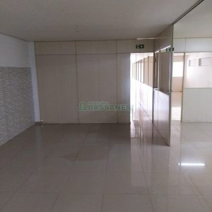 Loja com 184m², no bairro Bela Vista em Caxias do Sul para Comprar