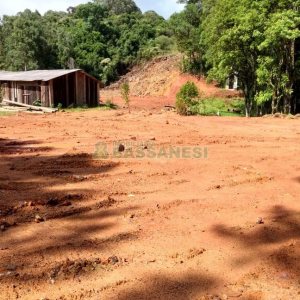 Chácara, no bairro Parada Cristal em Caxias do Sul para Comprar