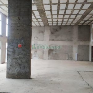 Loja com 506m², no bairro Sanvitto em Caxias do Sul para Alugar